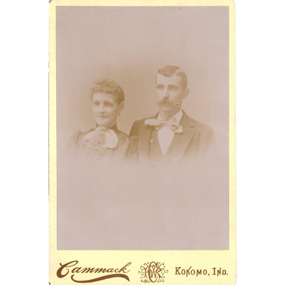 Antique 1800s Cabinet Card Photo Victorian Couple Cammack Kokomo‎ IN Ephemera